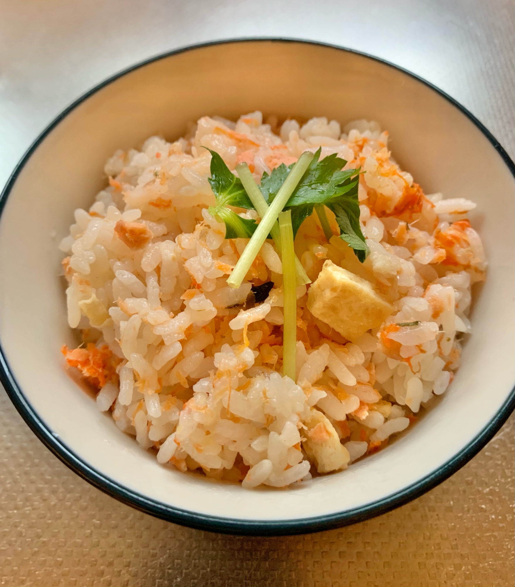 白だしで簡単 鮭の炊き込みご飯 レシピ 作り方 By Kiico 楽天レシピ