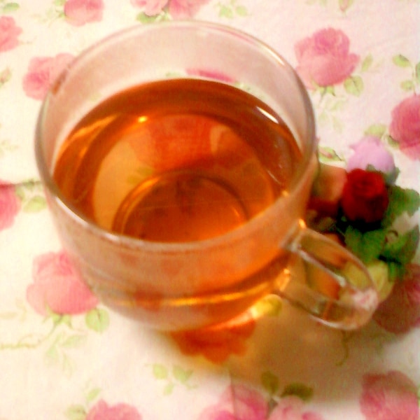 ローズヒップとカモミールとバラの花のハーブティー レシピ 作り方 By こあくま527 楽天レシピ ローズヒップとカモミールとバラの花のハーブティー レシピ 作り方 By こあくま527 楽天レシピ