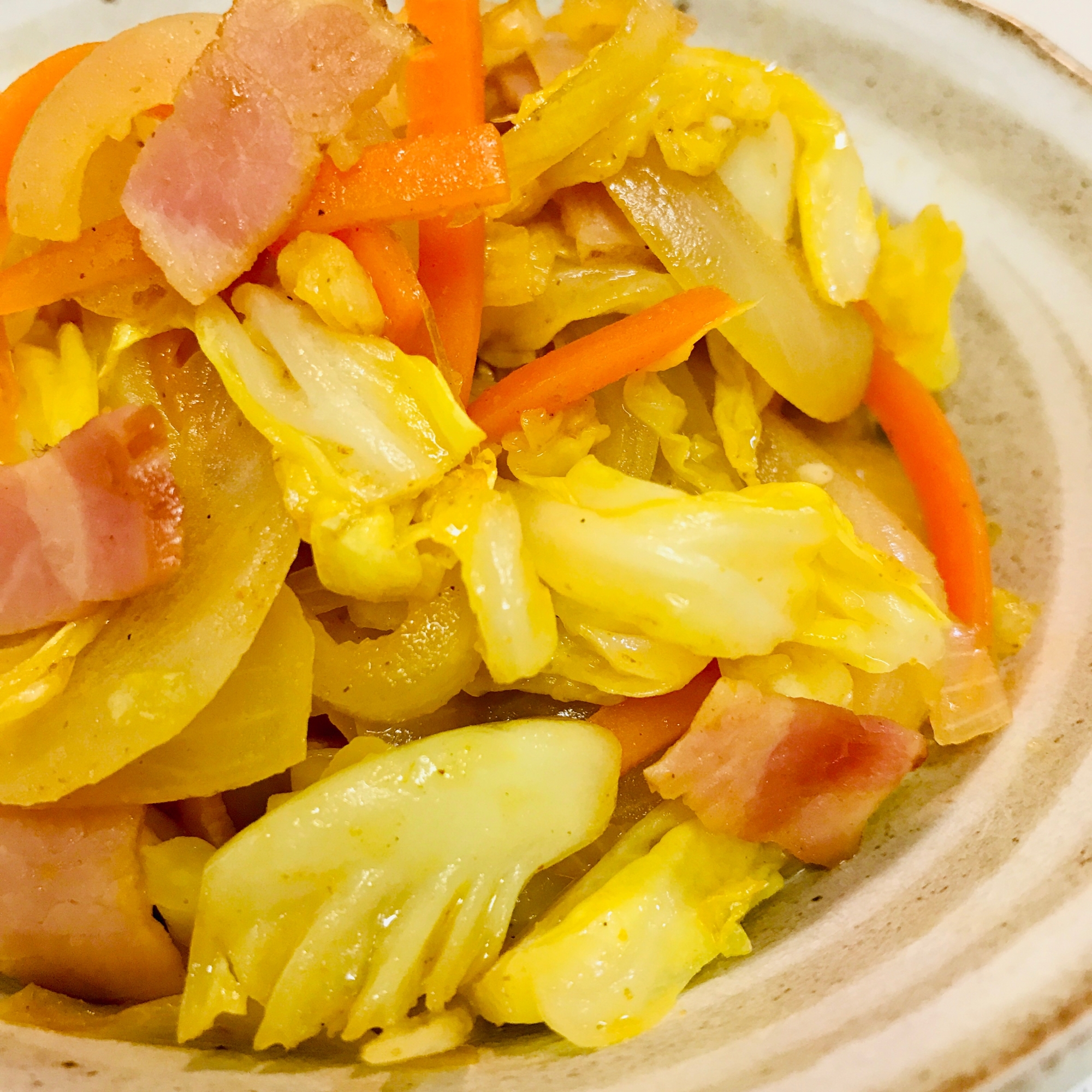 子どものお箸が止まらない☆カレー味の野菜炒め レシピ・作り方 By なぽスケ｜楽天レシピ