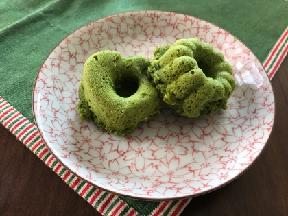 お抹茶蒸しケーキ