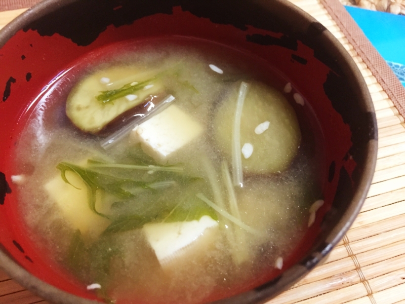 豆腐&ナス&水菜の味噌汁