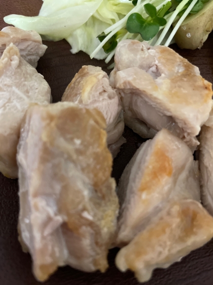 鶏胸肉と長ネギの旨味塩炒め