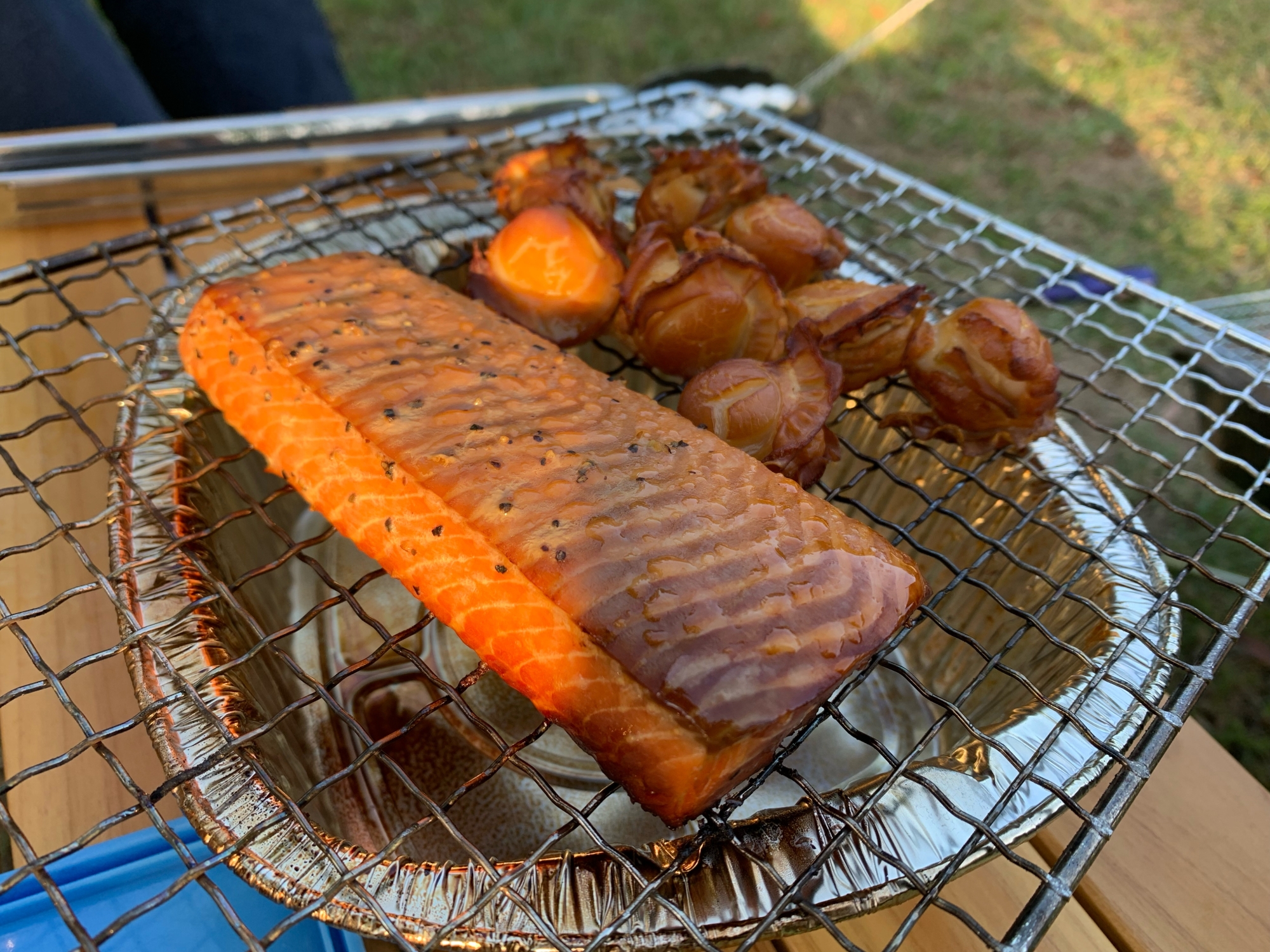 キャンプに！サーモンのスモーク