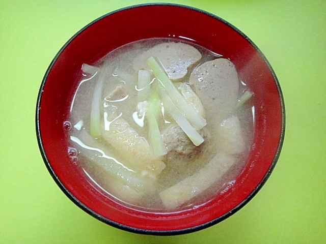 いわしつみれと大根油揚げの味噌汁