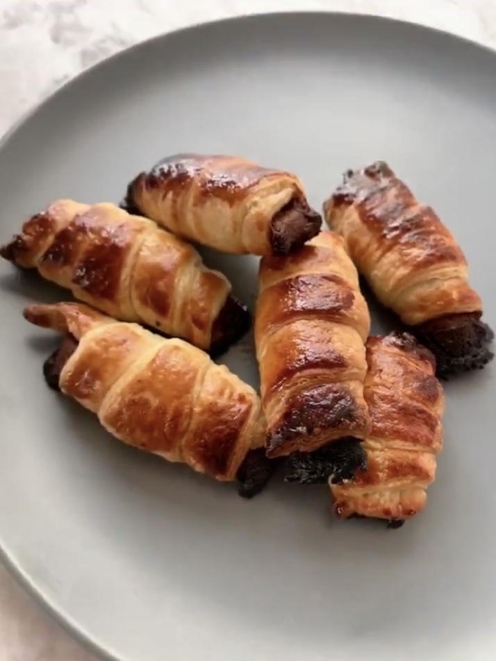 サクうま パイシートで作るミニチョコクロワッサン レシピ 作り方 By みすずごはん 楽天レシピ サクうま パイシートで作るミニチョコクロワッサン レシピ 作り方 By みすずごはん 楽天レシピ