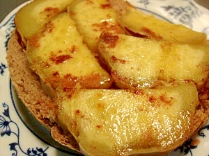 芋トースト　シナモンバター風味