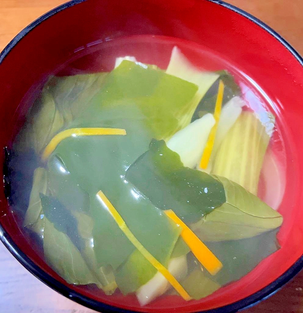 小松菜とわかめの和風スープ