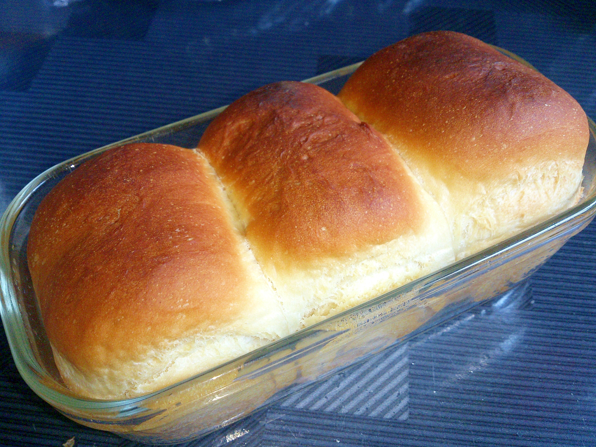 手ごねでおいしい手作り食パン