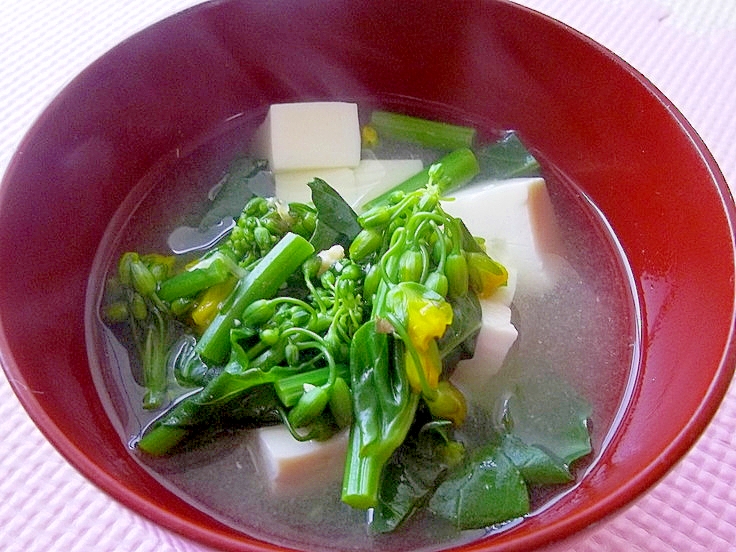 ＊つぼみ菜と豆腐のみそ汁＊
