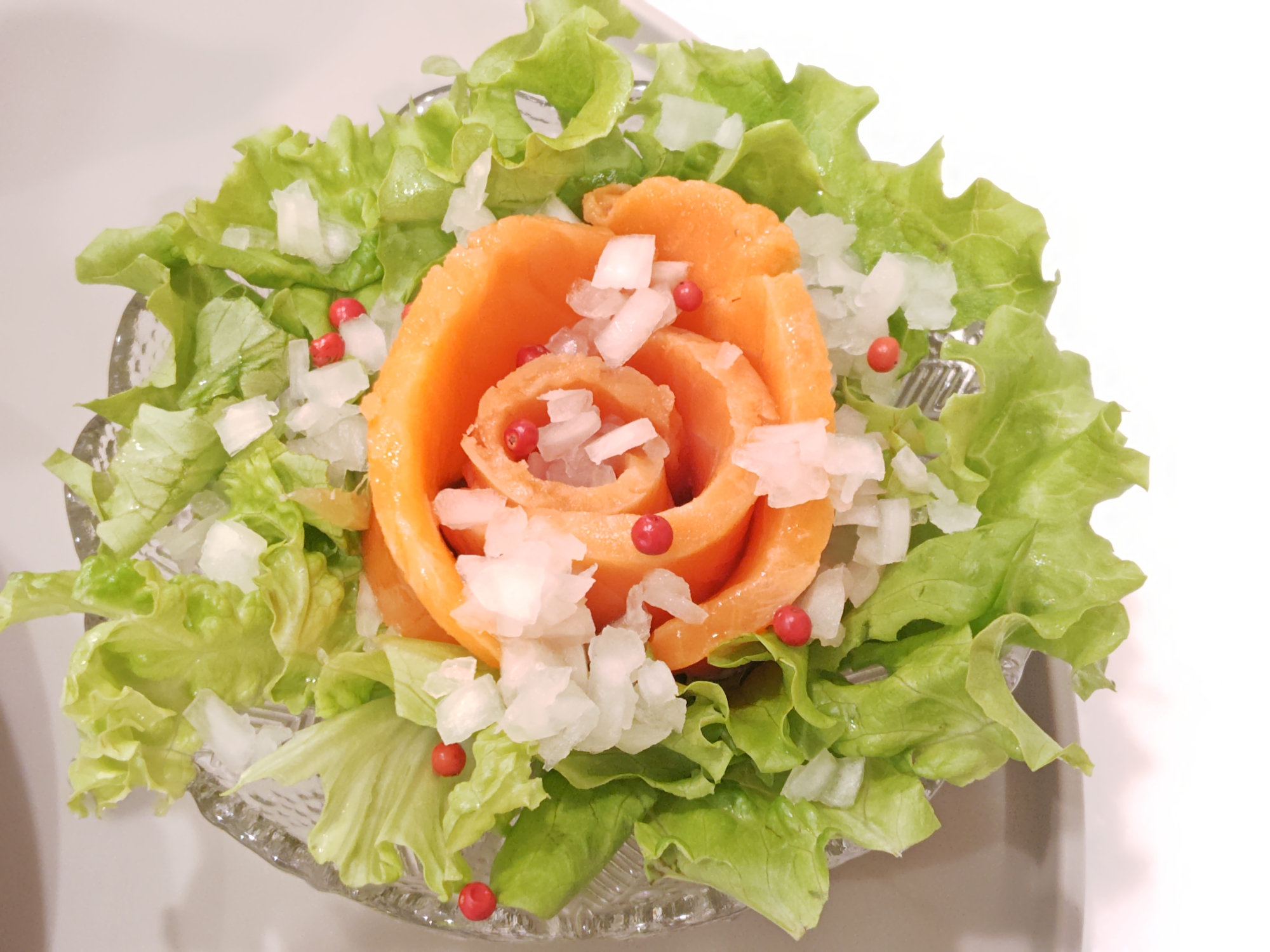 ♡薔薇風のサーモンサラダ