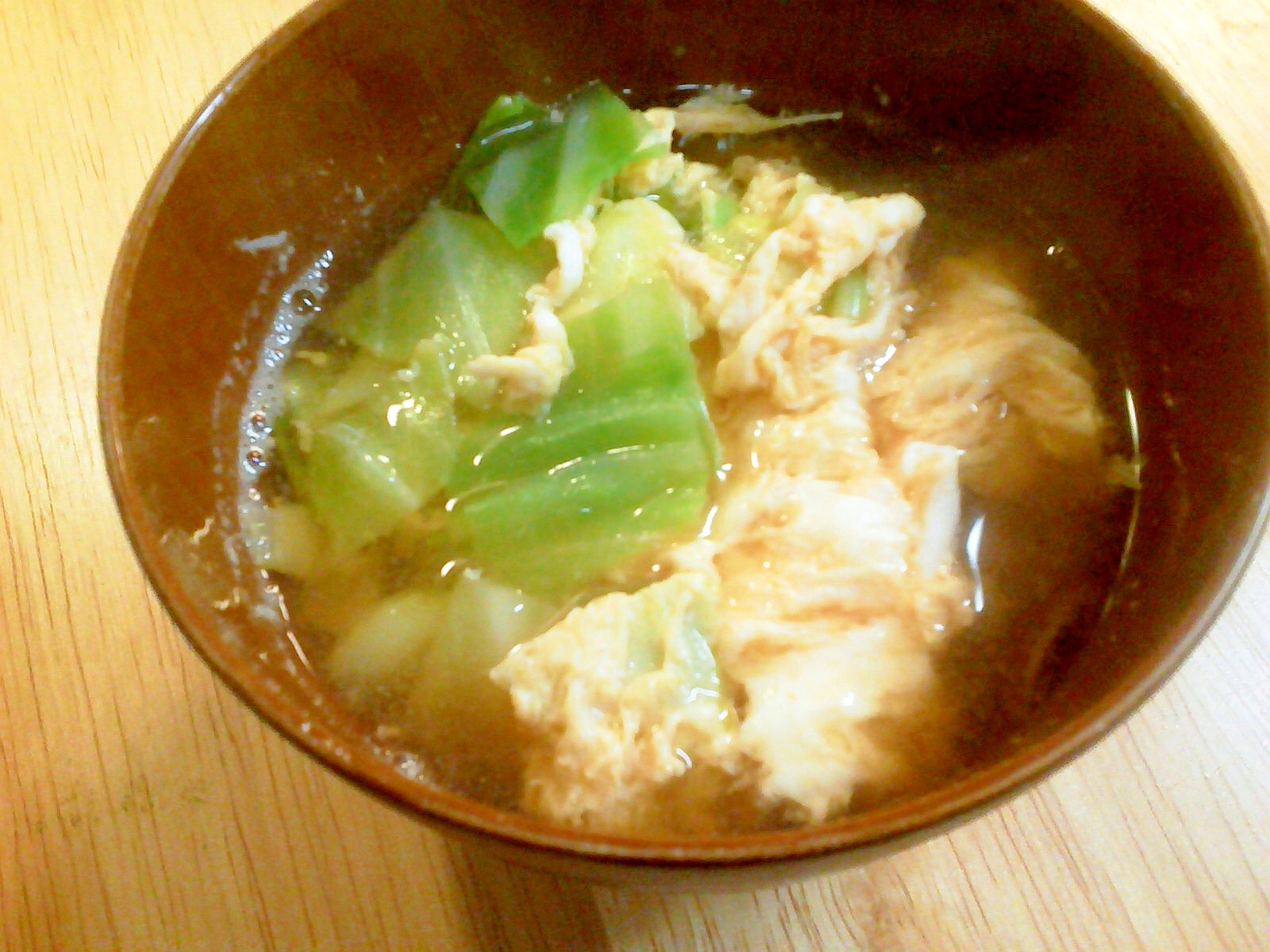 キャベツと卵のお味噌汁 レシピ 作り方 By Aka Ru 楽天レシピ