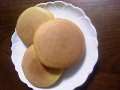 ちょっと膨らみが足りなかったのですが、味はとても美味しかったです。
生地の味がとてもいいですね！また作らせて頂きますね。
