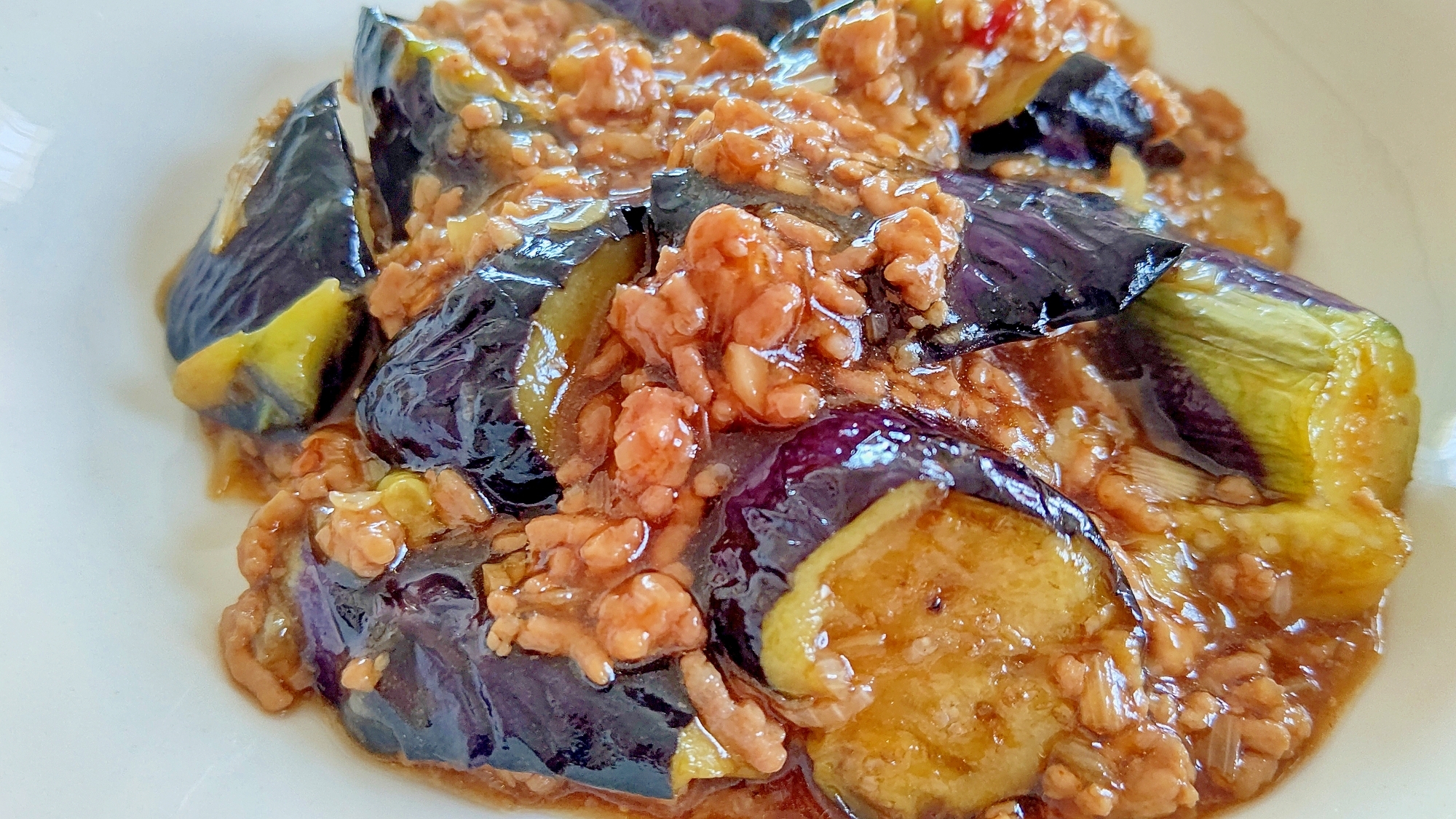 シンプルでめちゃ旨な味付け♡麻婆茄子！