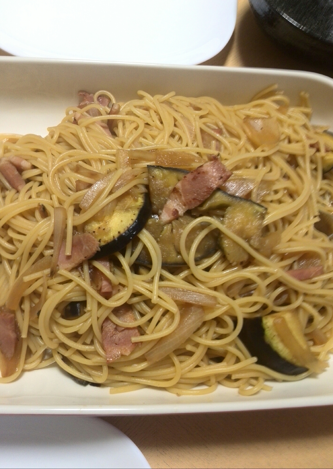 茄子とベーコンの和風パスタ