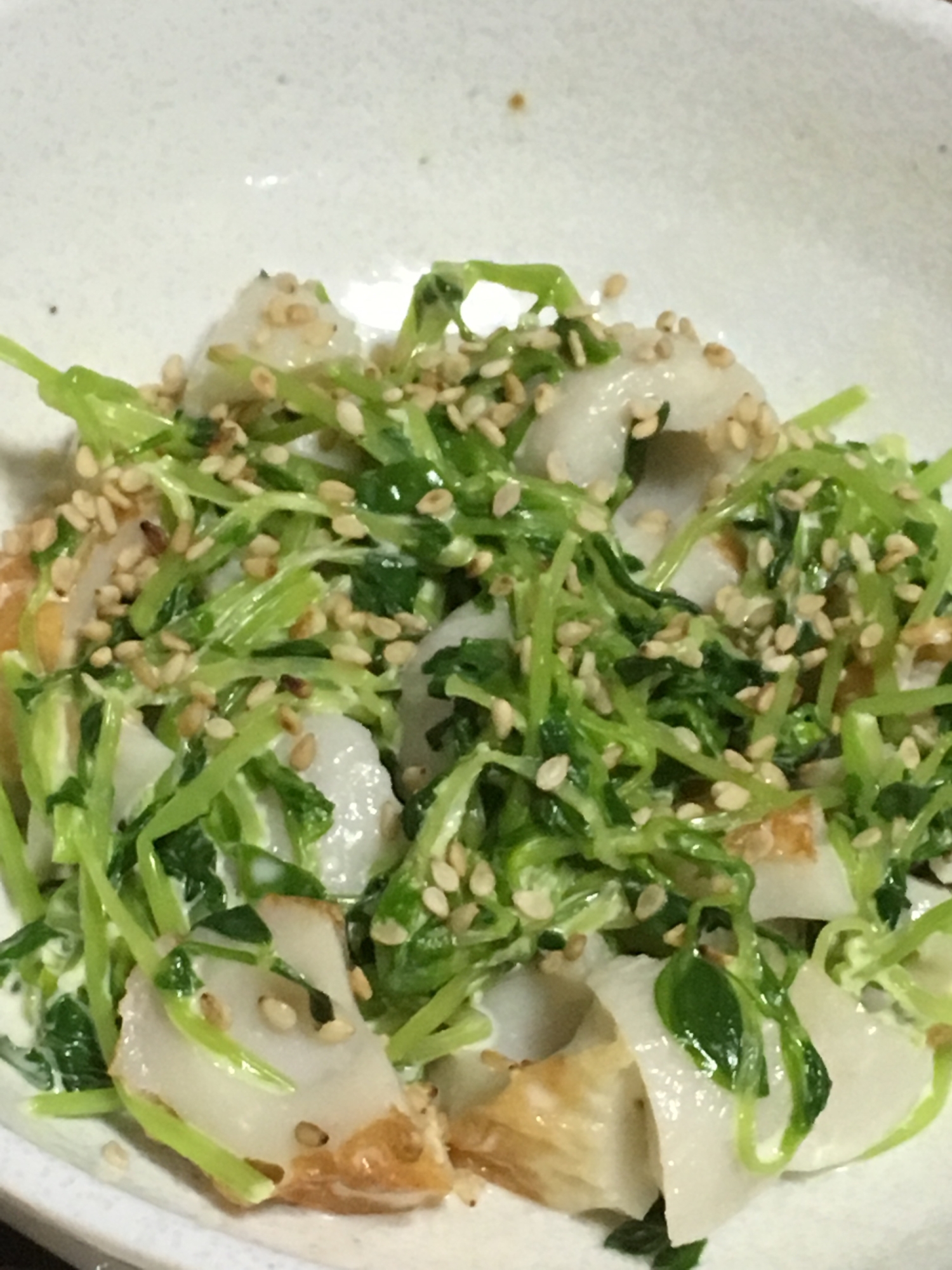 豆苗とちくわのわさびマヨあえ
