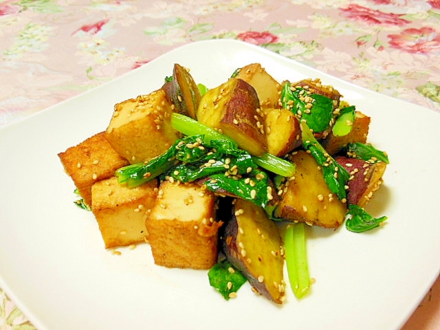 ❤厚揚げ＆薩摩芋＆小松菜のガリバタ醤油炒め❤