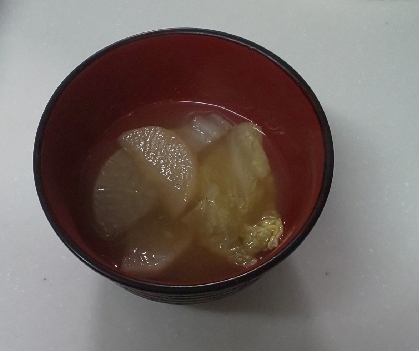sweet♡さん♪
夕飯用に、家で収穫した大根と白菜、にんにくでお味噌汁作りました☘️いただくの楽しみです☺️
レポ、ありがとうございます(*^ーﾟ)