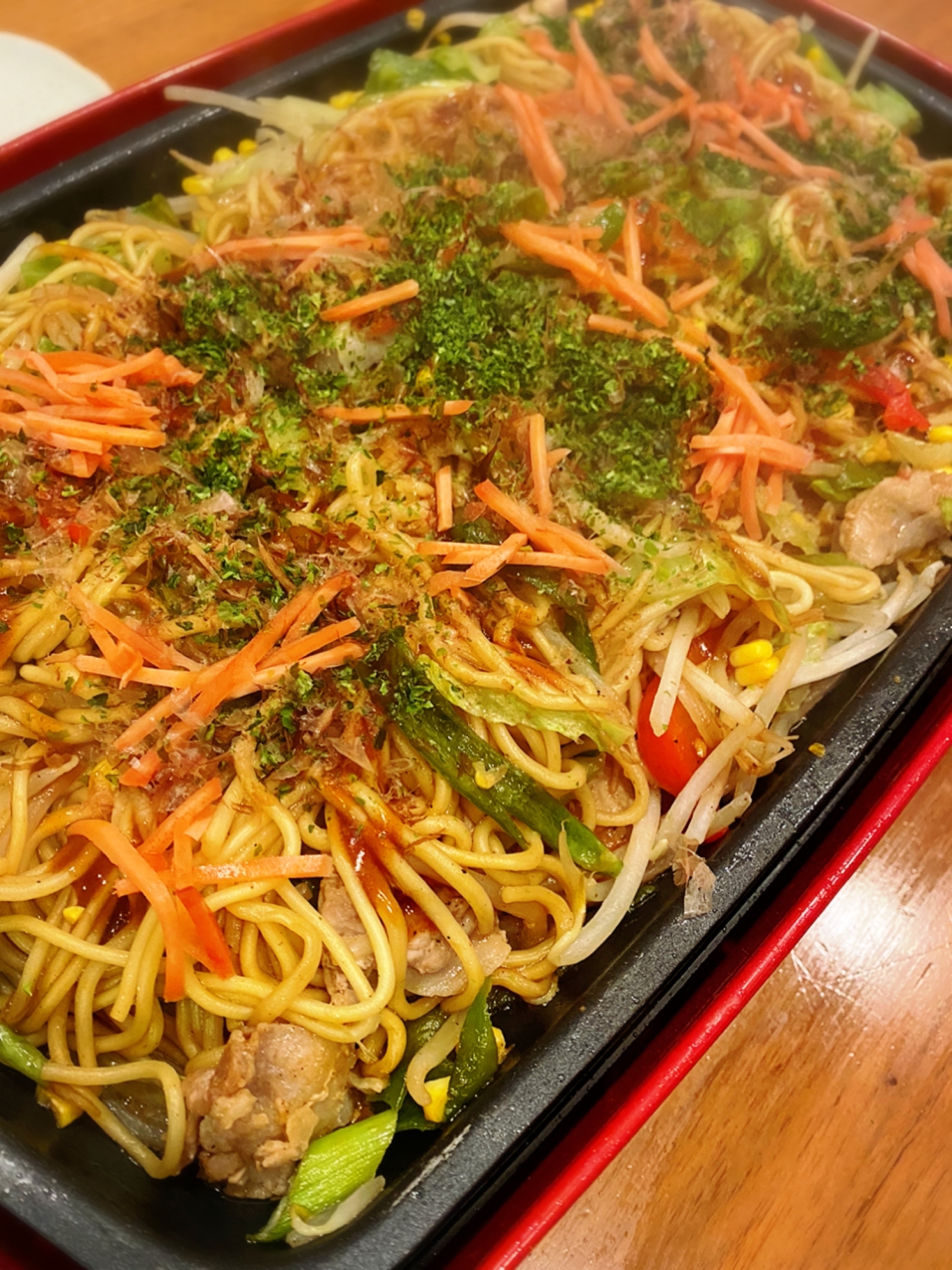 野菜たっぷりホットプレート焼きそば