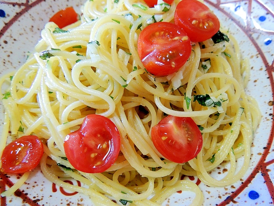 バジルとミニトマトで簡単！スパゲッティバジリコ