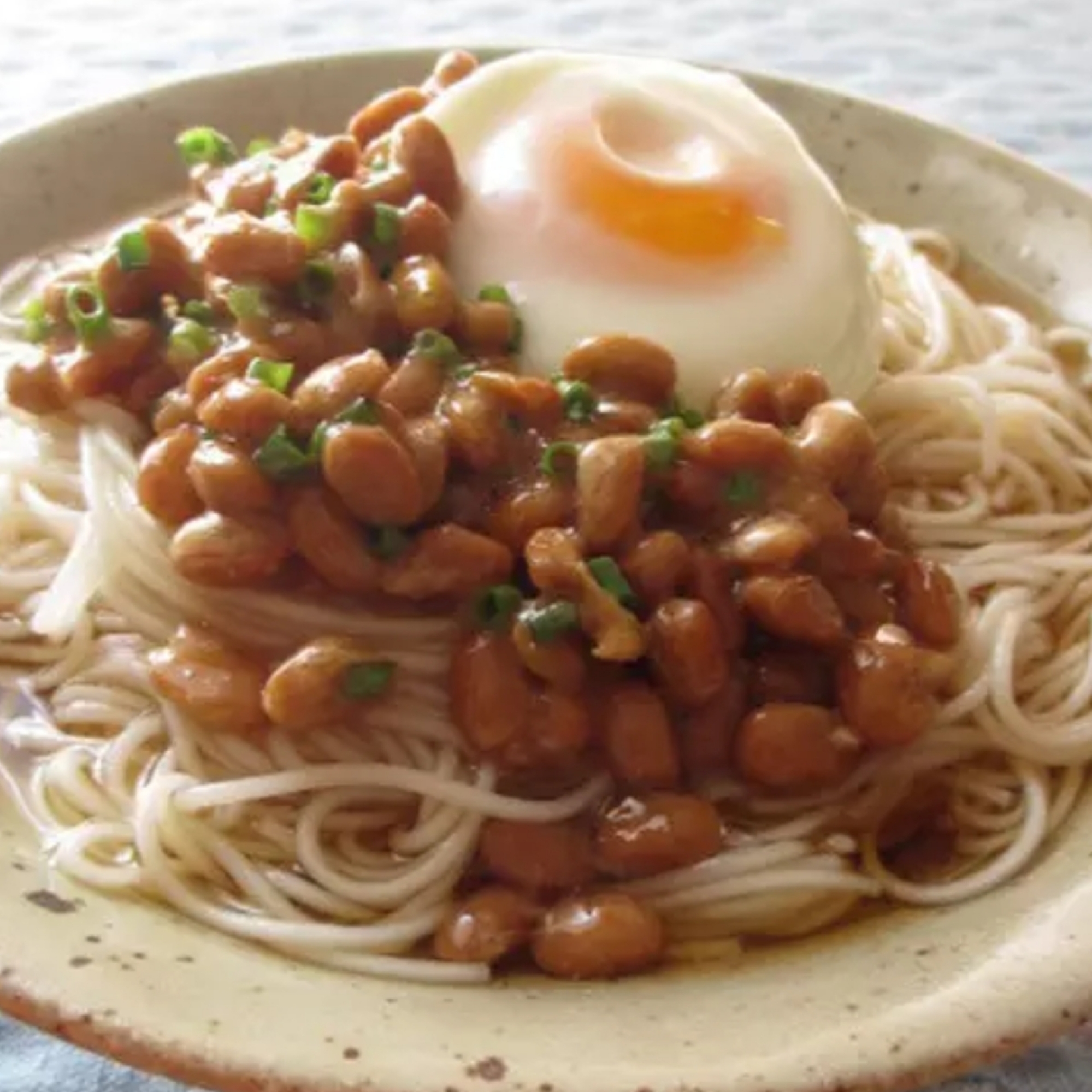 納豆のぶっかけそうめん