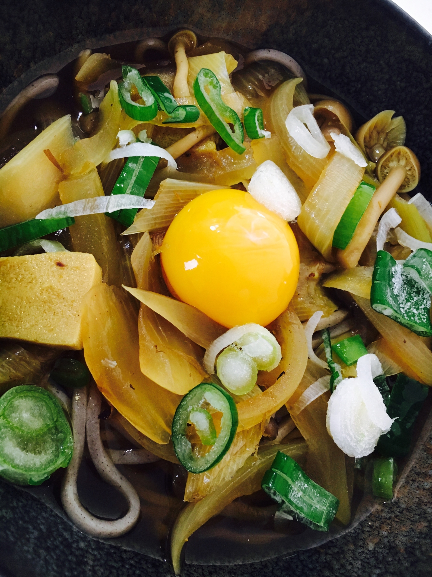 野菜たっぷり冷たくしても美味しいカレー風味そば