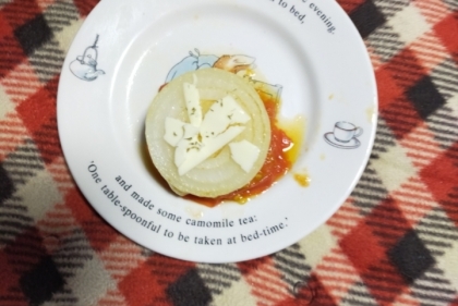 トマトと玉ねぎのチーズ焼き