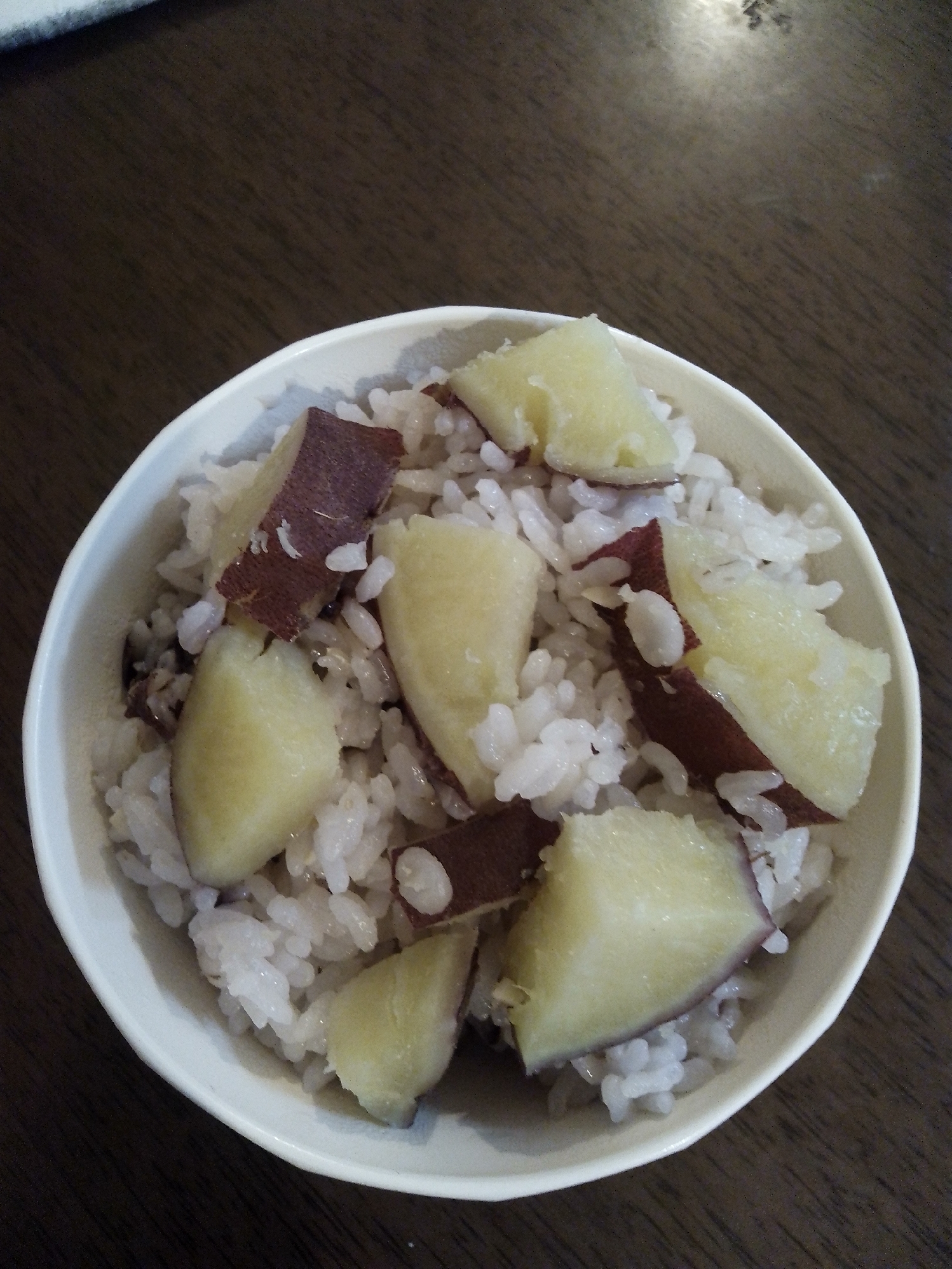 ホクホク! 雑穀米入り、さつまいもご飯