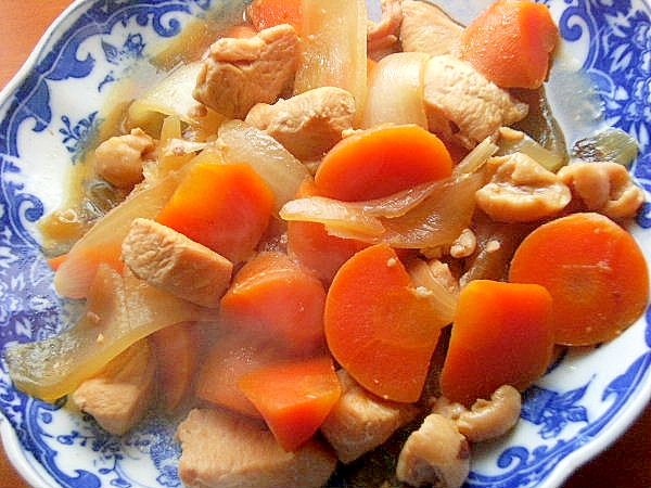 味噌 鶏肉 人参 タマネギの煮物 レシピ 作り方 By ジョン リーバス 楽天レシピ 味噌 鶏肉 人参 タマネギの煮物 レシピ 作り方 By ジョン リーバス 楽天レシピ