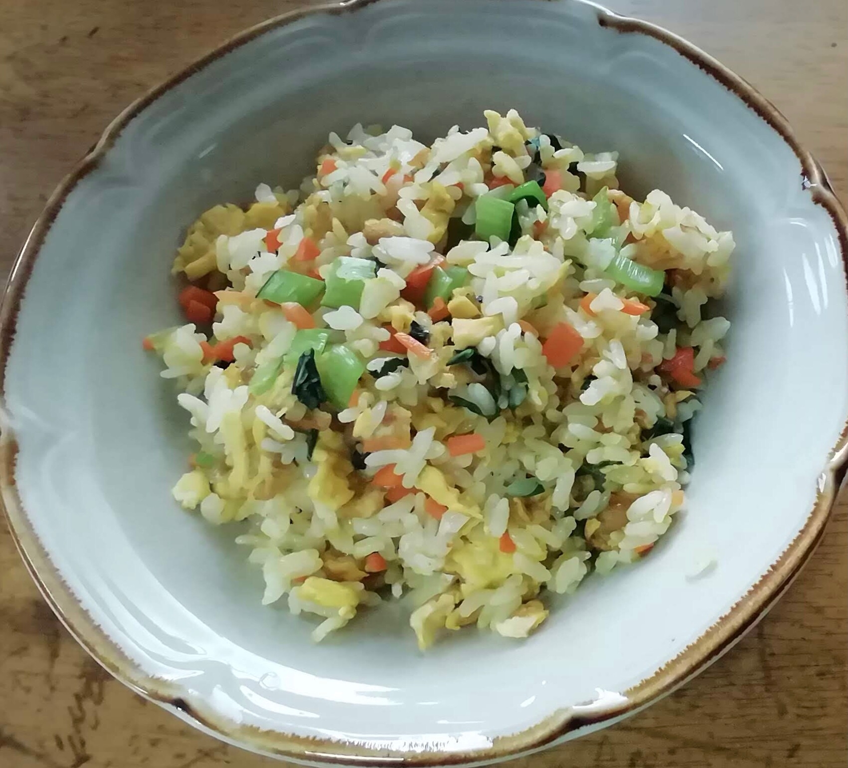 小松菜と卵のチャーハンカレー味