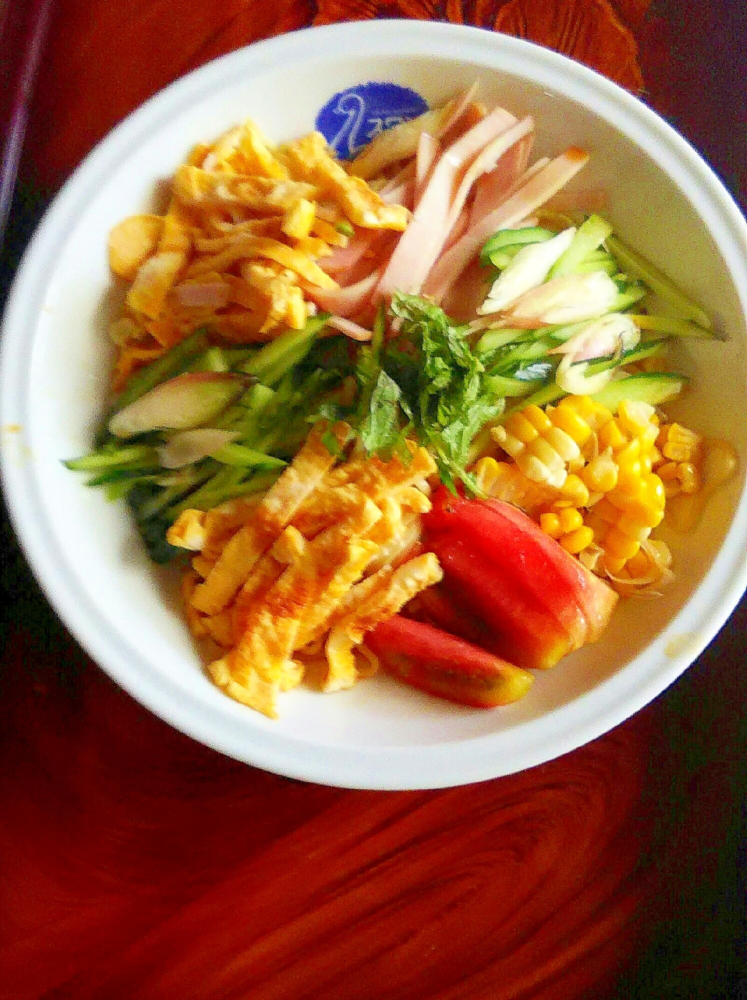 麺が見えない♪夏野菜たっぷり☆具だくさん冷やし中華