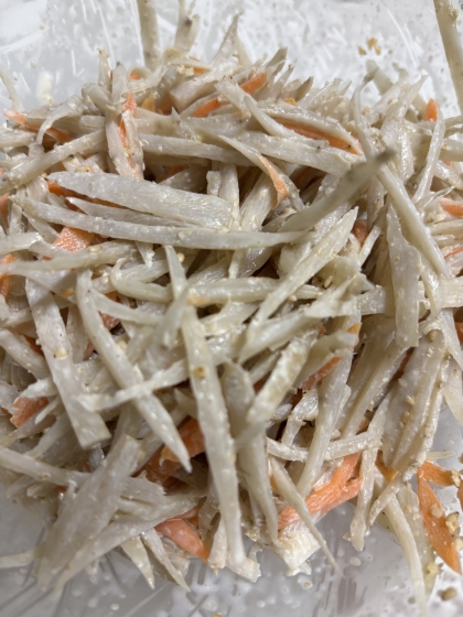 惣菜に負けない！マヨごぼうサラダ