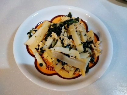 菜の花とじゃがいもと豚ひき肉のバター醤油炒め