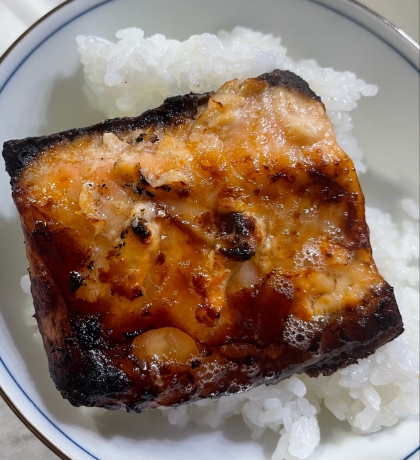 鮭の粕漬けで　焼き鮭