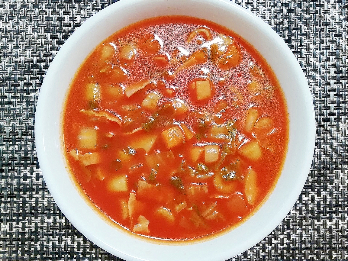 トマトジュースで根野菜のミネストローネ