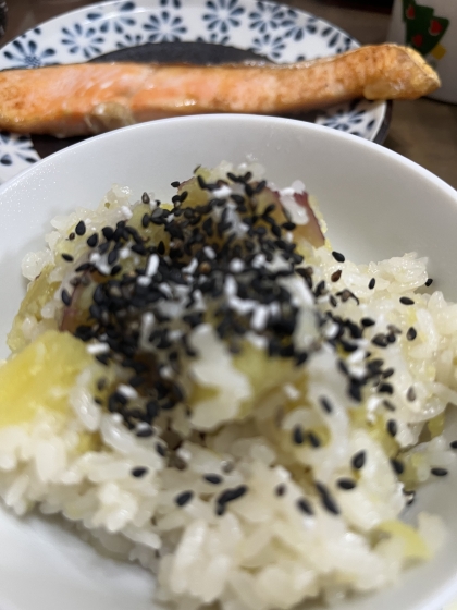 ほっこり秋味♡さつま芋ご飯