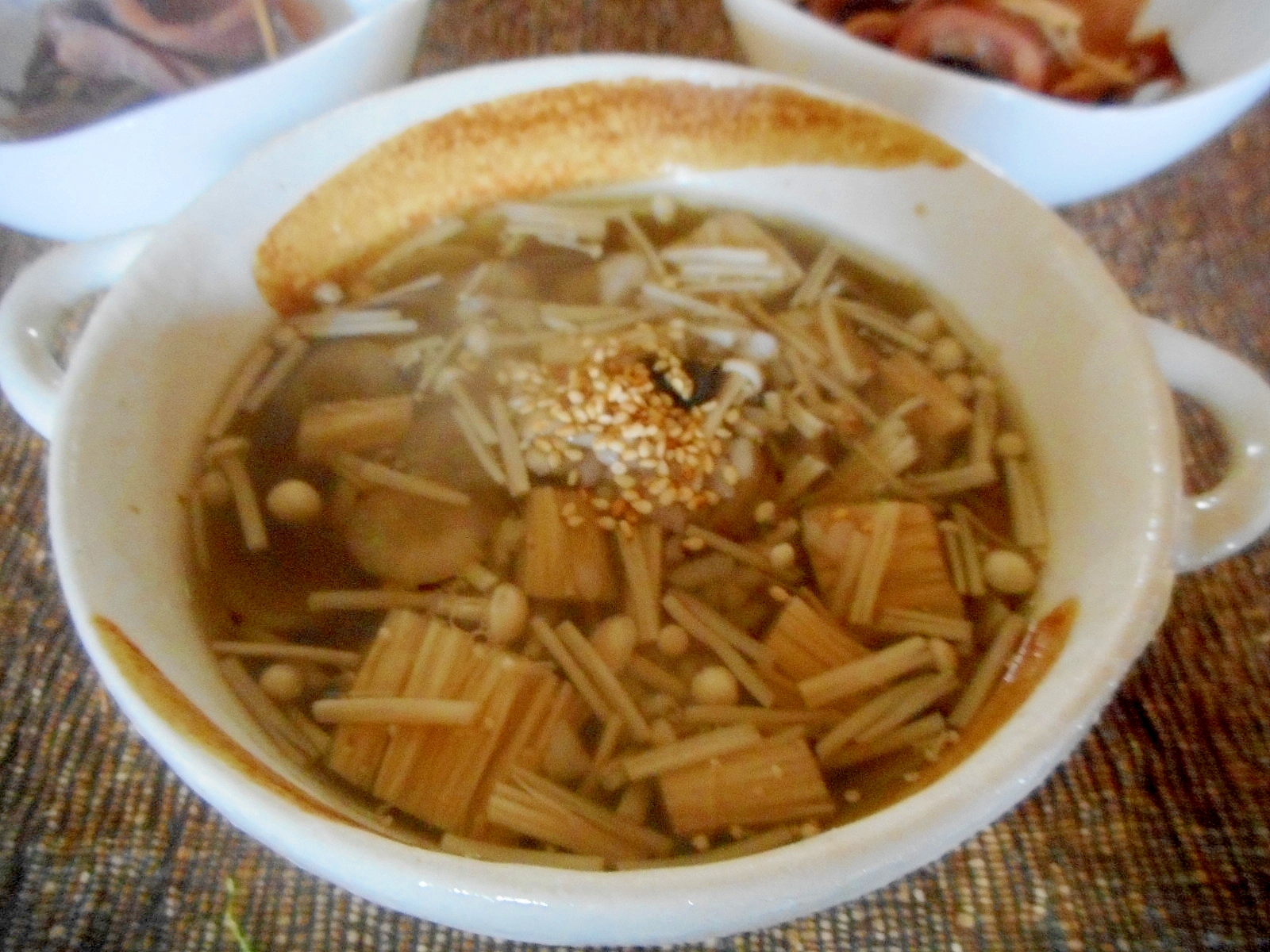 エノキとゴボウのスープ