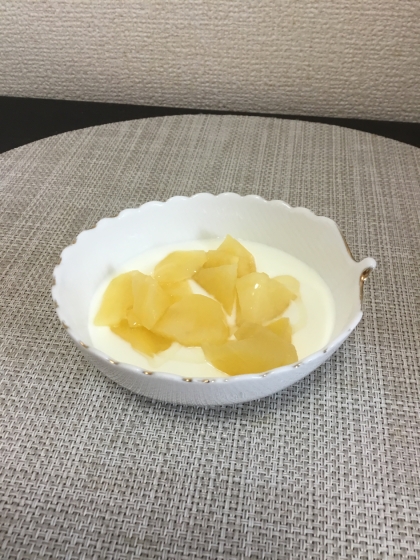 離乳食にも☆レンジでささっと煮りんご