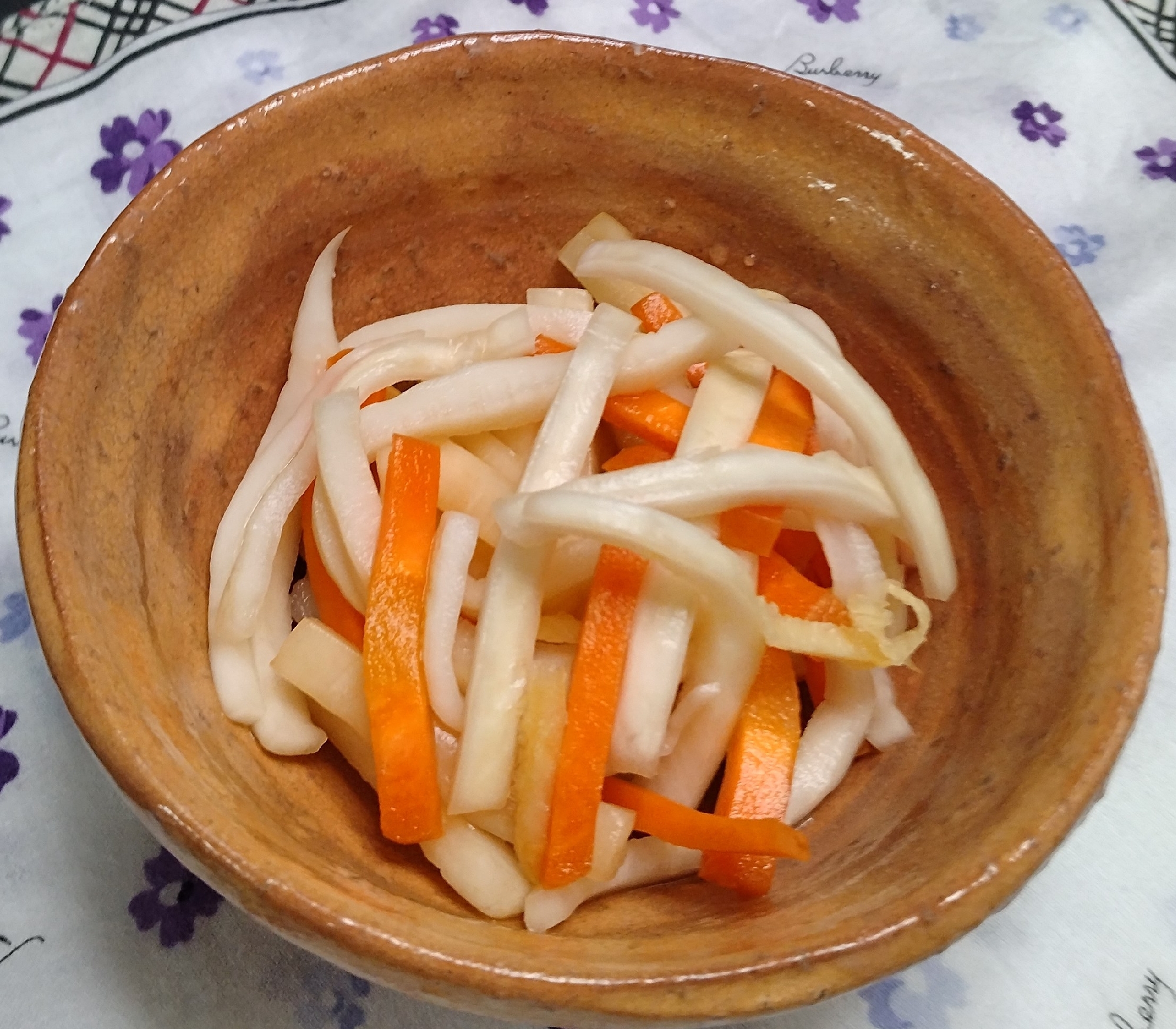 【簡単】残り野菜で常備菜１品（酢で漬物風）