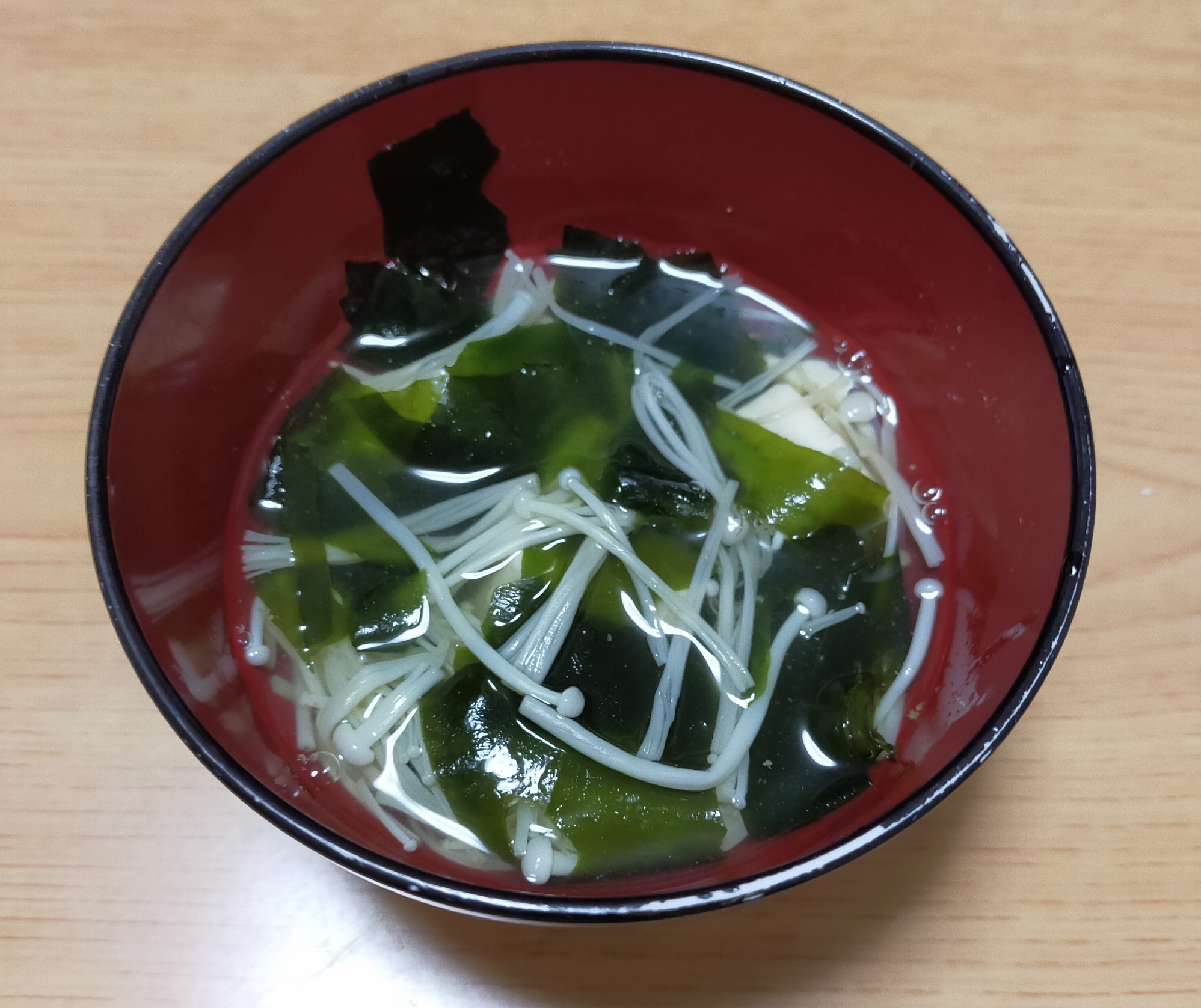 えのきと豆腐とわかめの中華スープ