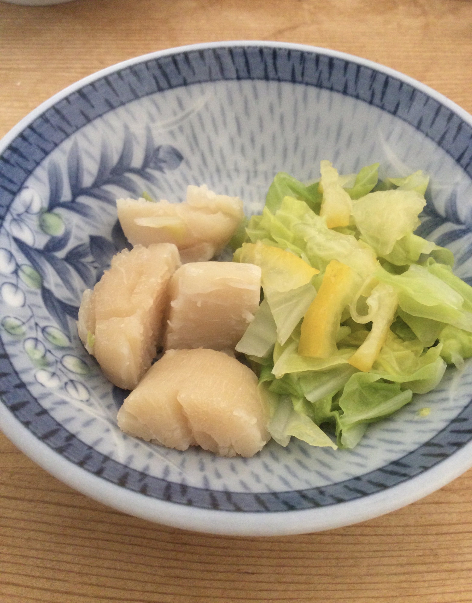ホタテ貝柱白菜柚子の煮物