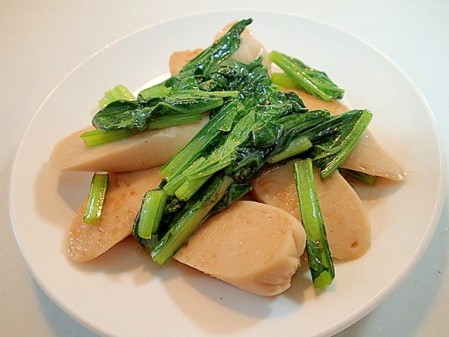 魚肉ソーセージと小松菜の麺つゆ炒め