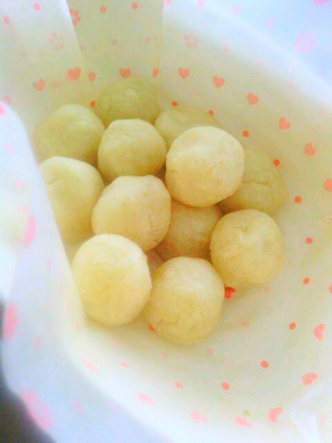 じゃが芋不要片栗粉と小麦粉でもっちりポンデケージョ レシピ 作り方 By ヘルムート 楽天レシピ じゃが芋不要片栗粉と小麦粉でもっちりポンデケージョ レシピ 作り方 By ヘルムート 楽天レシピ