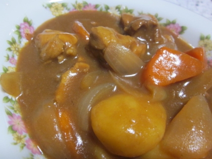 りんご入り♪くたくた牛すじカレー