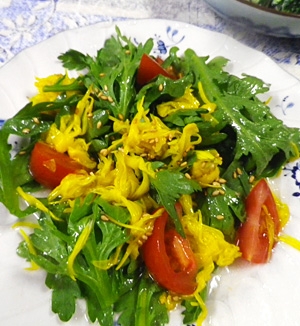 春菊トマト菊の簡単サラダ
