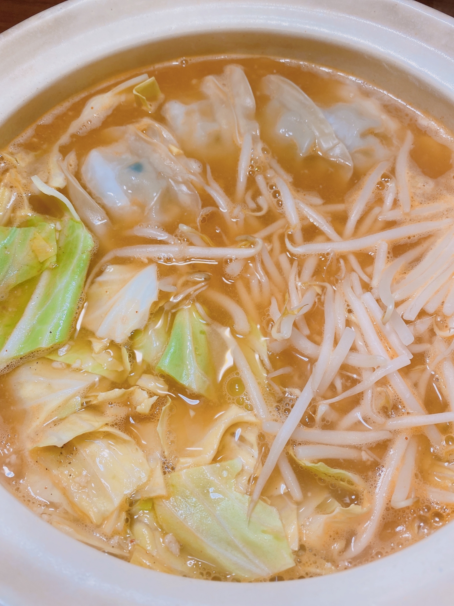 辛ラーメンで簡単 辛ウマ鍋 レシピ 作り方 By なしなしこ 楽天レシピ