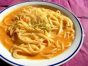 ごちそう！カニのトマトクリームパスタ