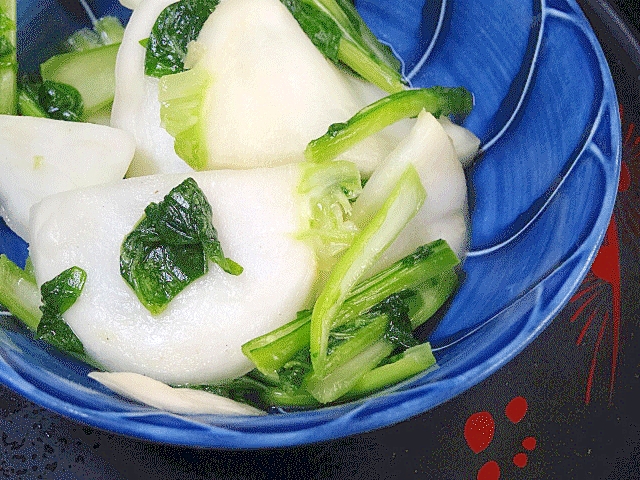 朝のお漬物☆　「小かぶ辛子漬け」