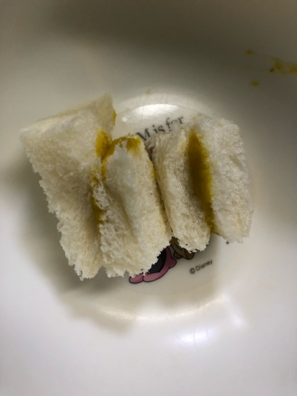 離乳食 後期 かぼちゃペーストのサンドイッチ