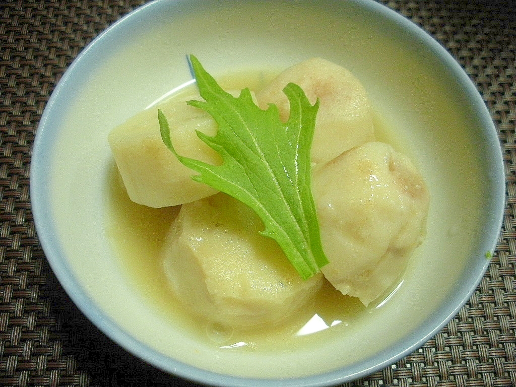 お夜食に！ほっこり♡やさしいお味の里芋の煮物♪