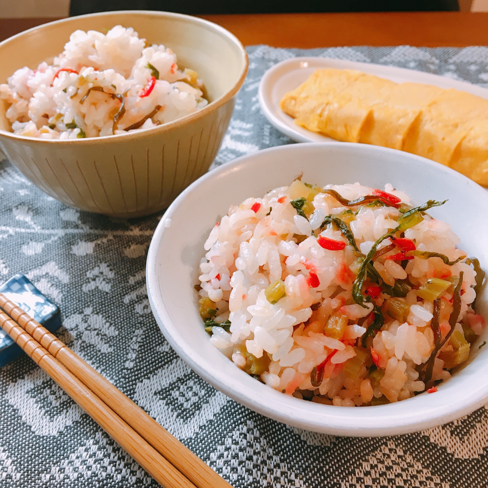 栄養満点！カブの葉と桜えびの簡単混ぜご飯